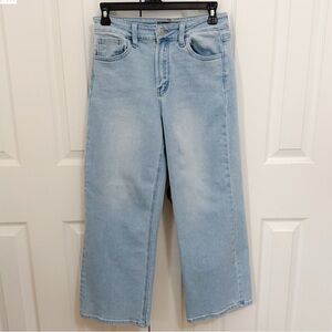 Just USA Light Wash Wide Leg Jeans Size 26P